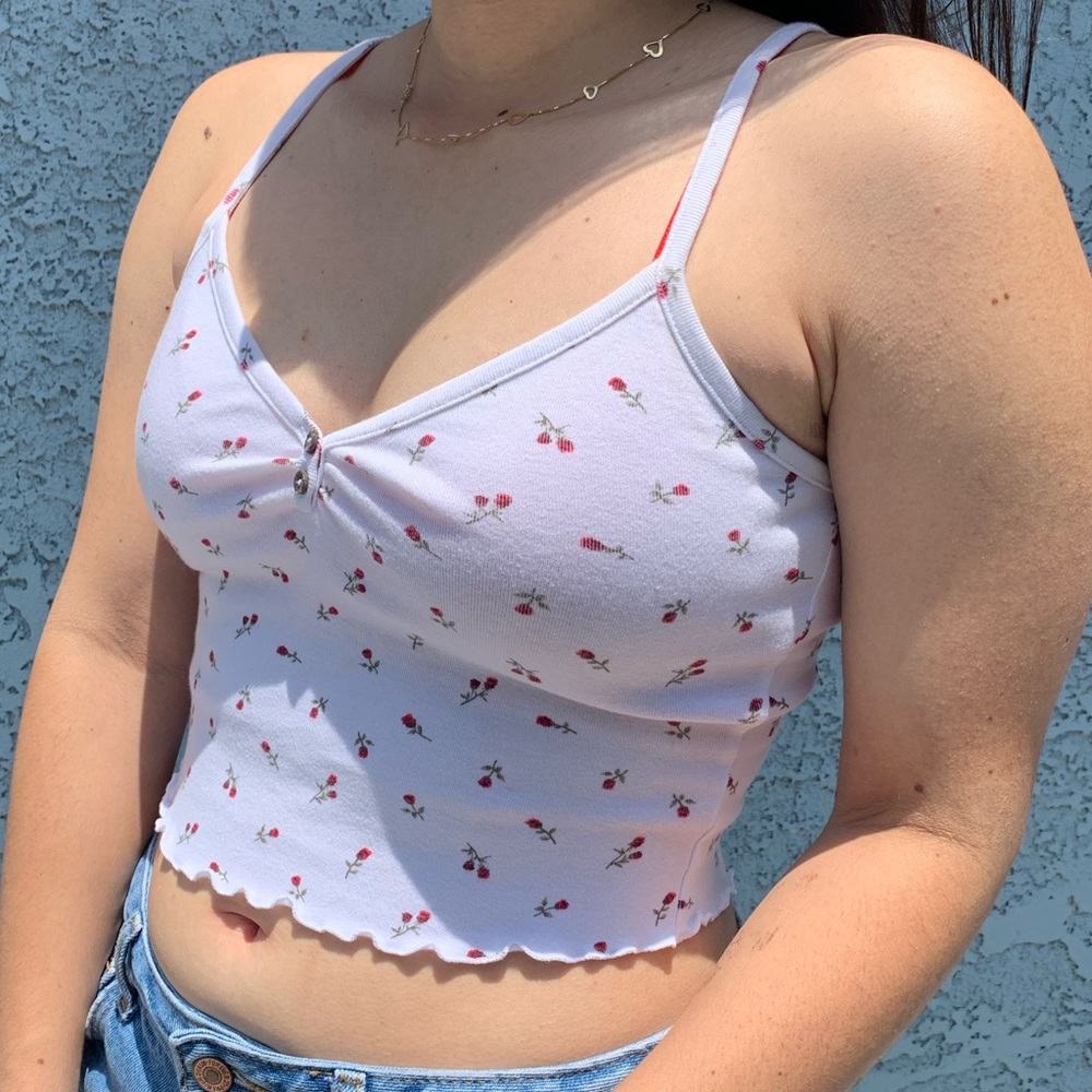 Floral tank top 🌹